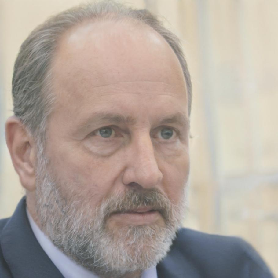 Instrutor Carlos Pereira